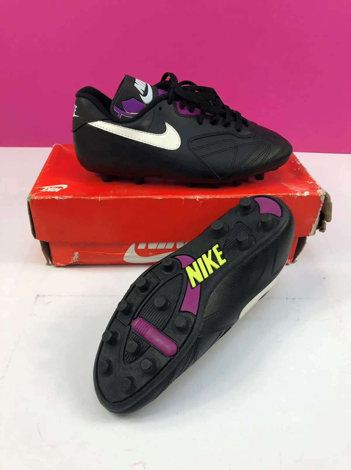 1990s NIKE TREVISO *BRAND NEW* FOOTBALL BOOTS