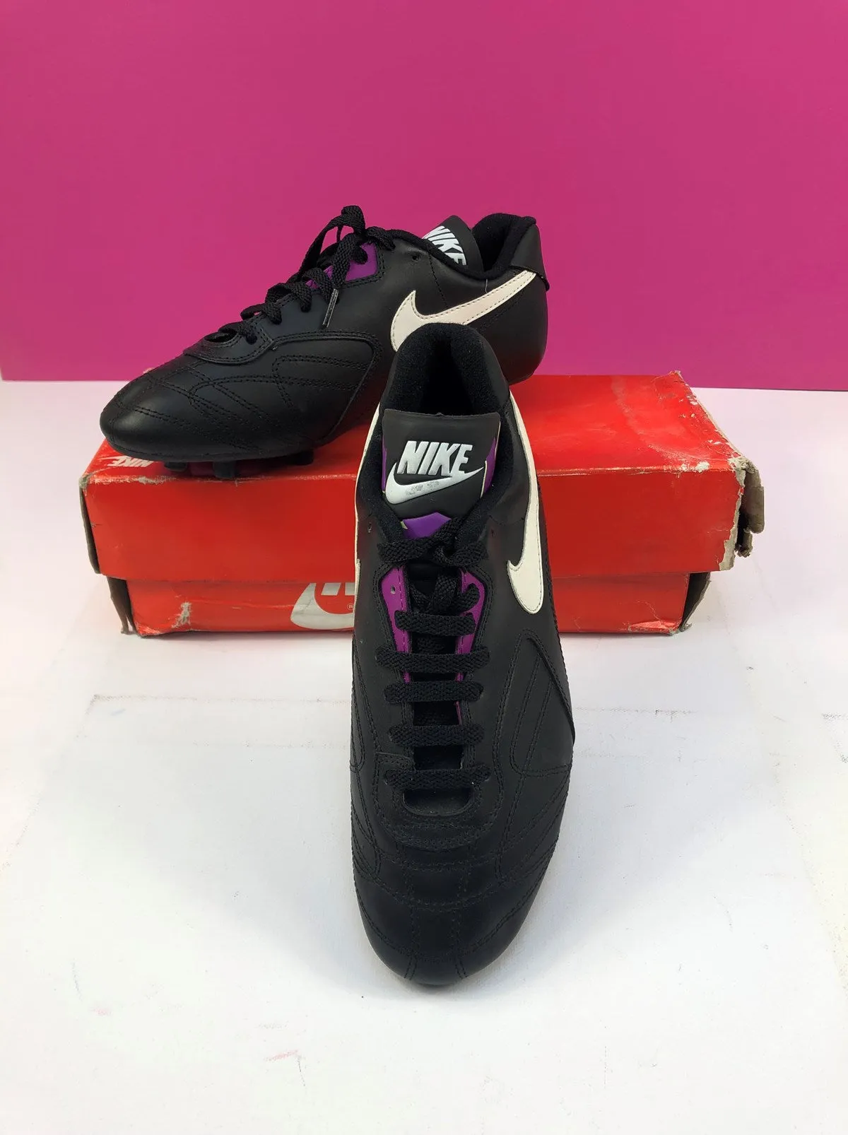 1990s NIKE TREVISO *BRAND NEW* FOOTBALL BOOTS