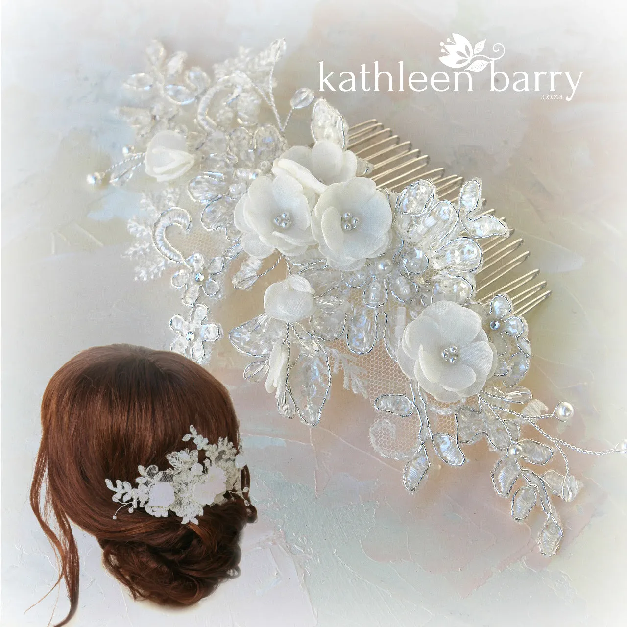 Chanel Floral lace Bridal hair comb - veil comb - ivory off-white